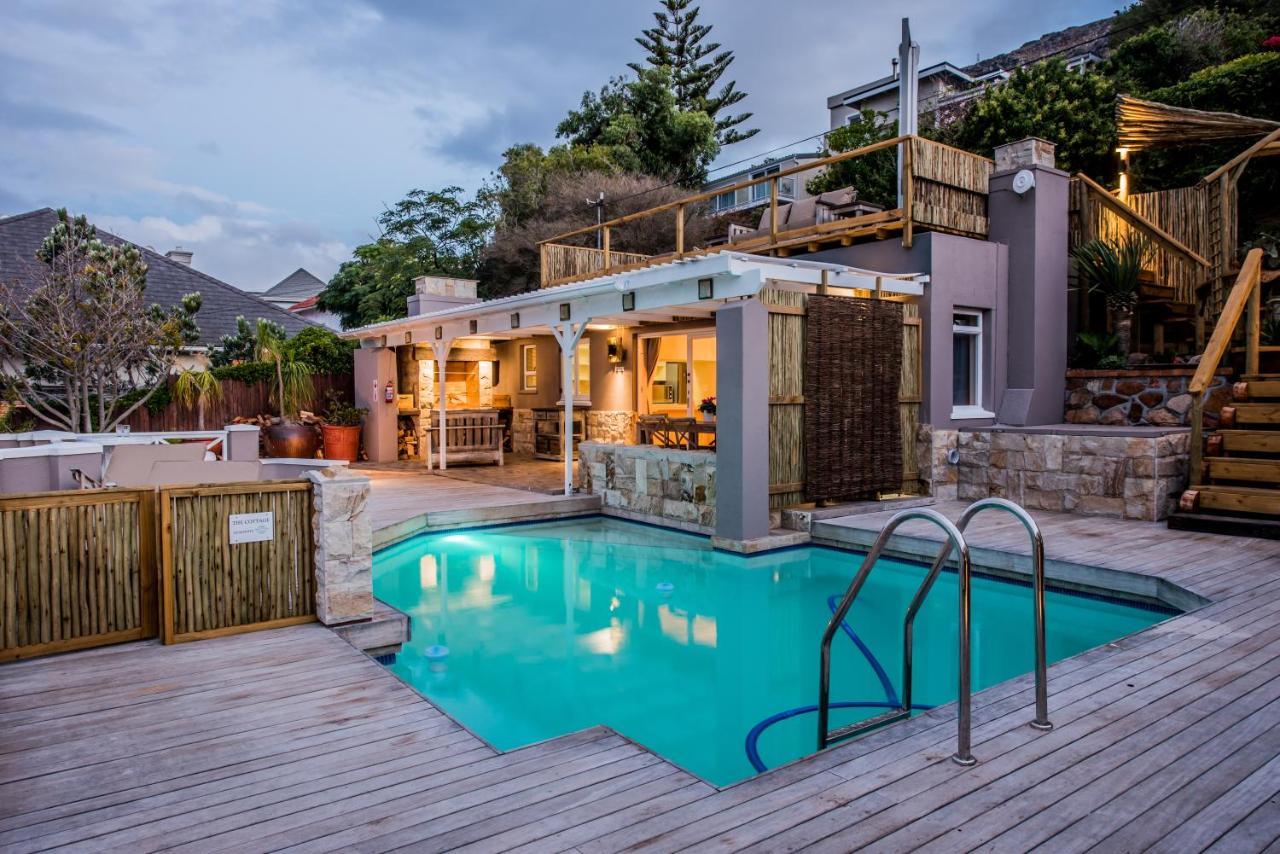 Guest house 52 On Fish Hoek